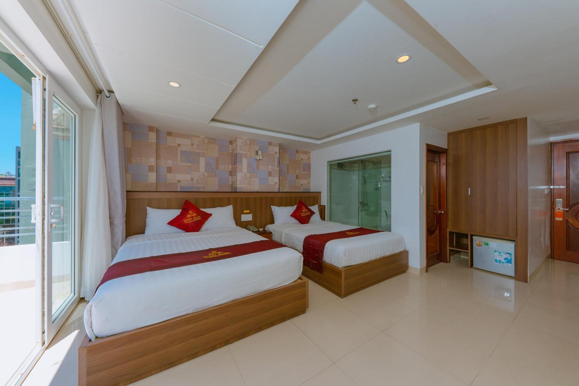 Dubai Отель 3*